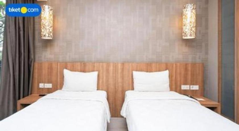 D'Anaya Hotel Богор Экстерьер фото